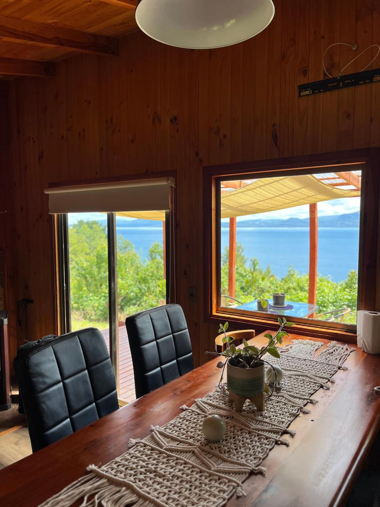 Cabanas Ayalen Con Vista Al Lago Pucon Exterior photo